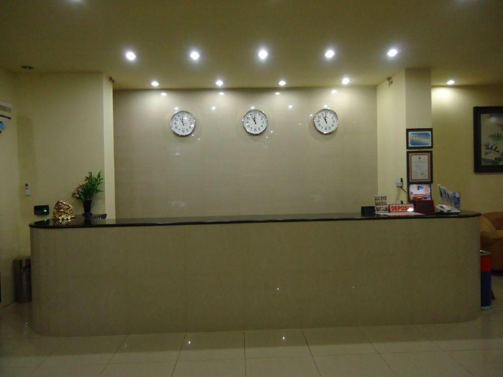 Hotel Makmur Tarakan Luaran gambar